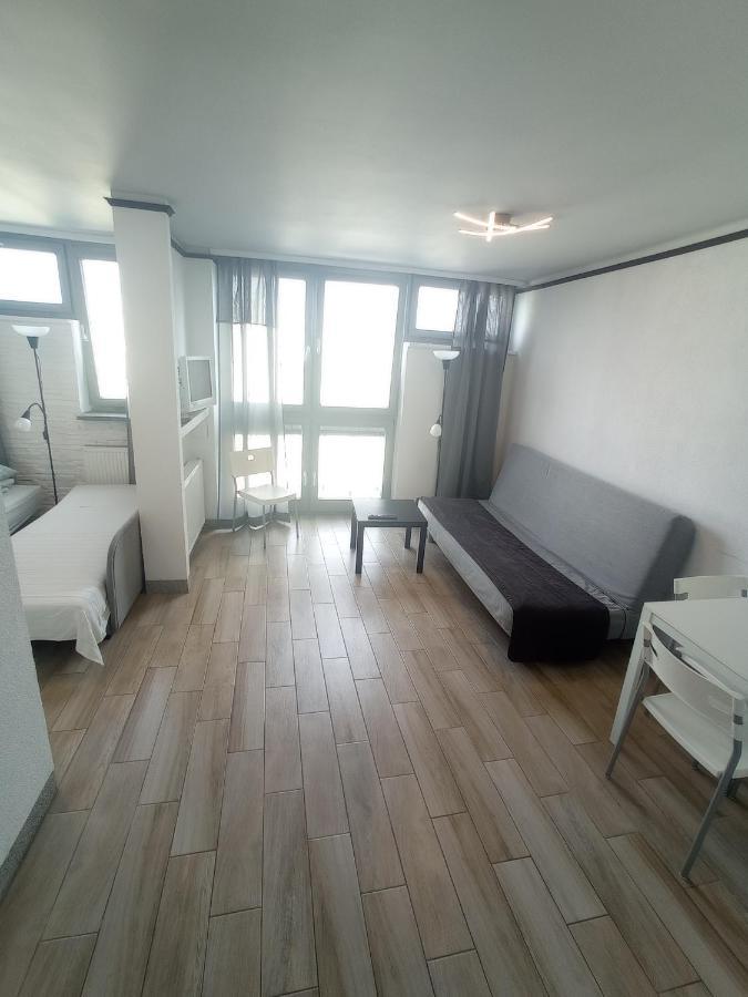 Topone Apartments Варшава Экстерьер фото